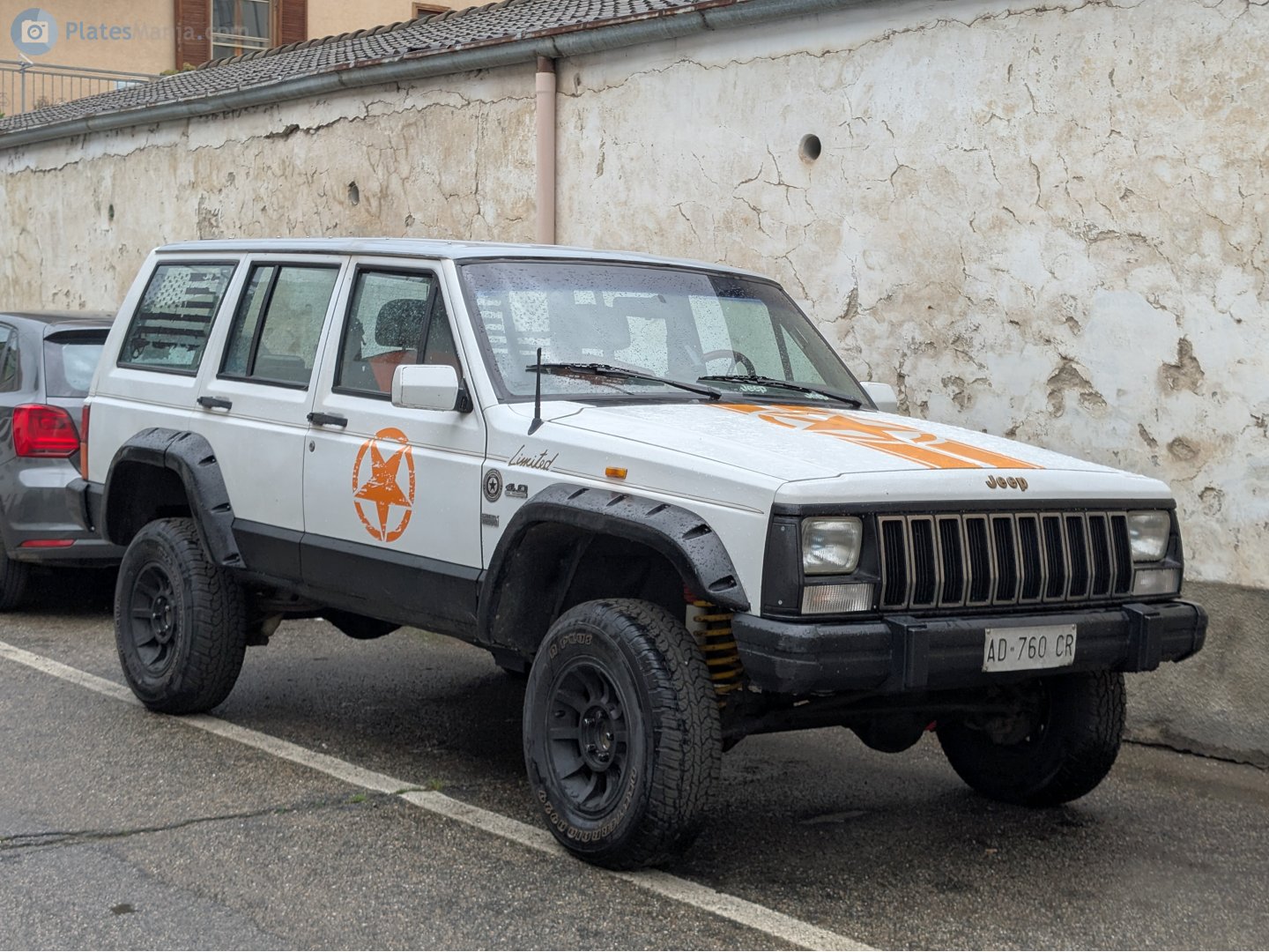 AD 760 CR, Jeep Cherokee 1st gen 5-door SUV (SJ), 1977–1983