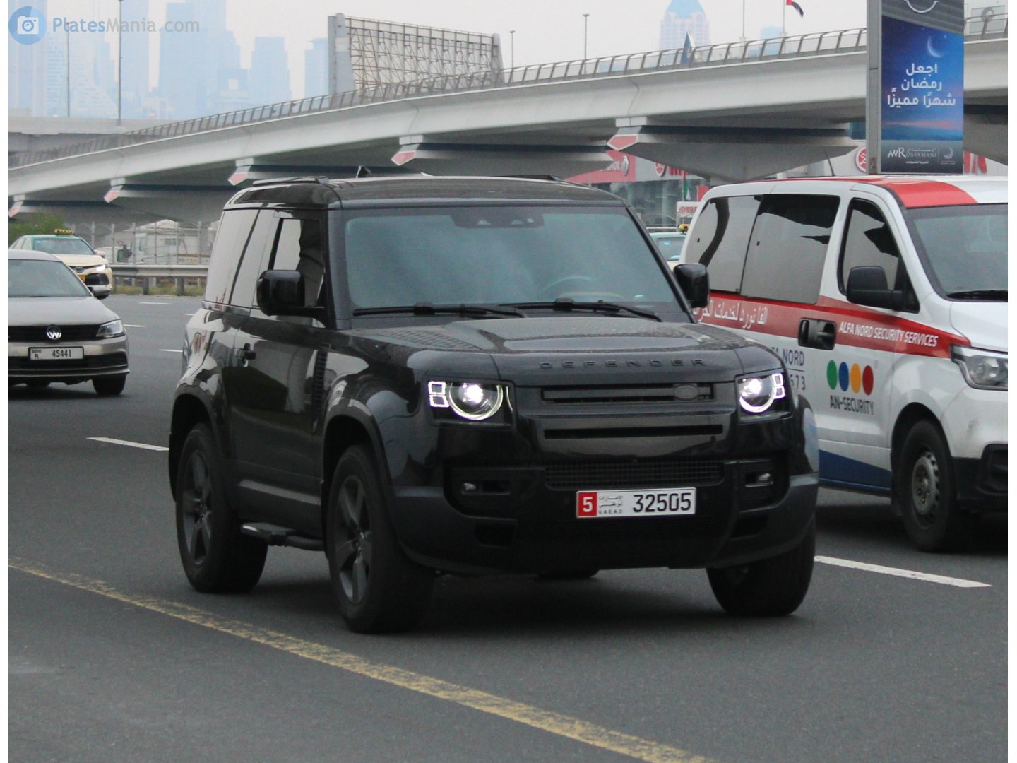 5 32505, Land Rover Defender 