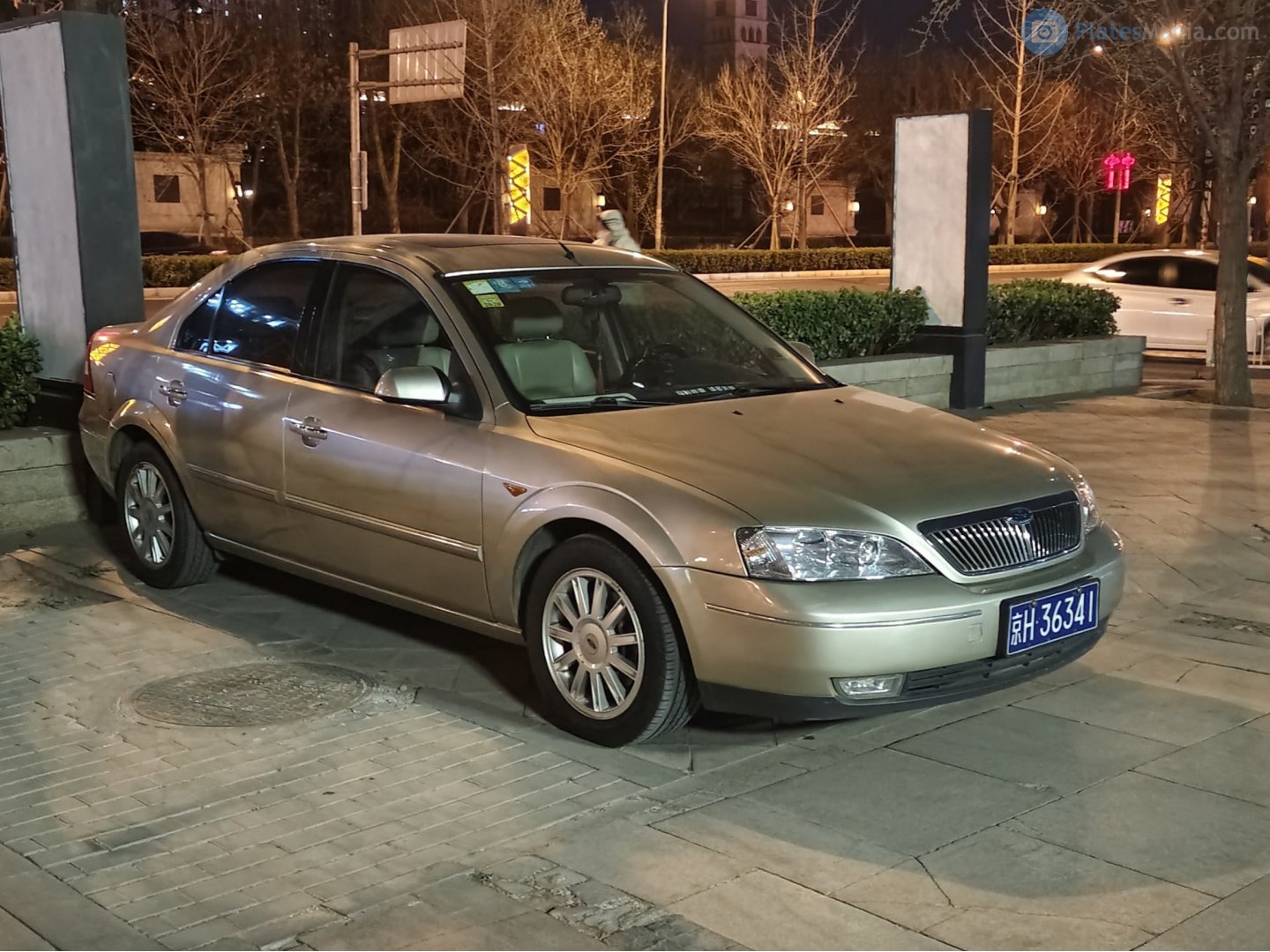 京H·36341, Ford Mondeo 2nd gen (Metrostar) Sedan (CD132; CN- and TW-market), 2001–2007 (–2009 for CN-market)