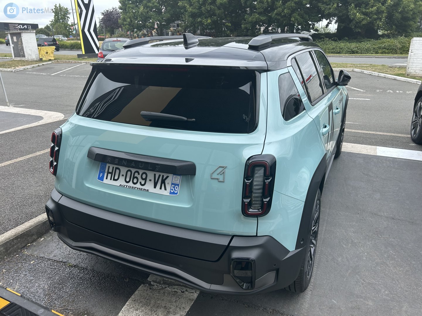 HD-069-VK, Renault 4 2nd gen E-Tech, 2025–