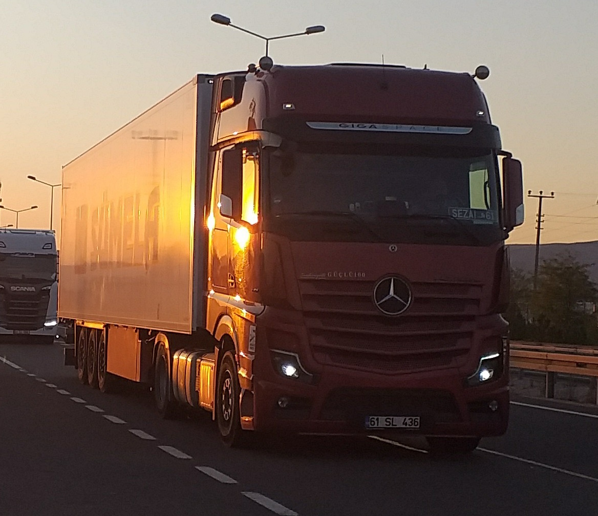 61 SL 436, Mercedes-Benz Actros 3rd gen (MP4/MP5), 2011–