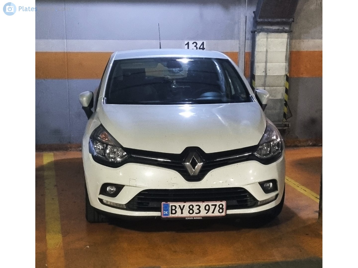 BY 83978, Renault Clio 