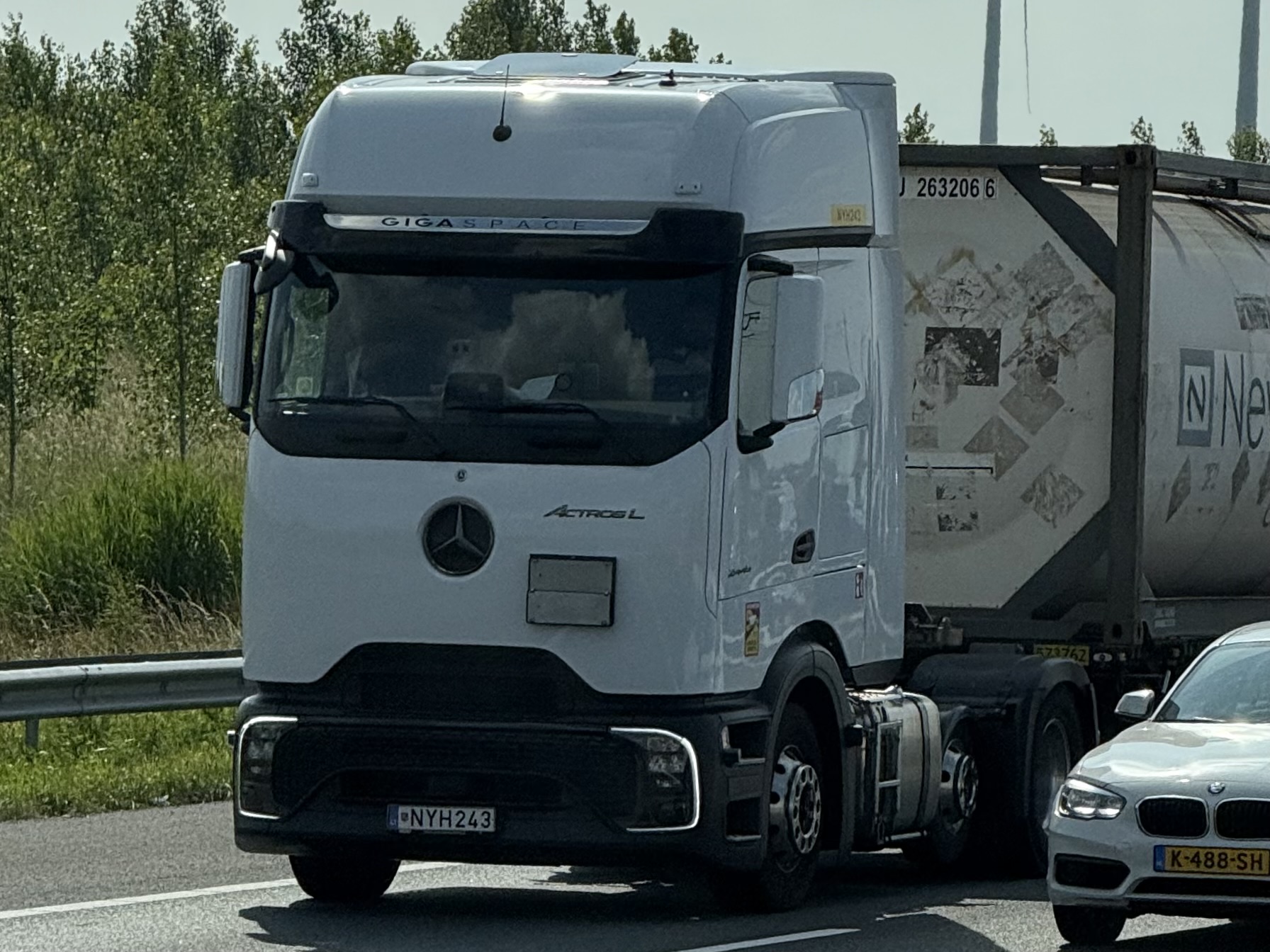 NYH 243, Mercedes-Benz Actros 4th gen (MP6), 2024–