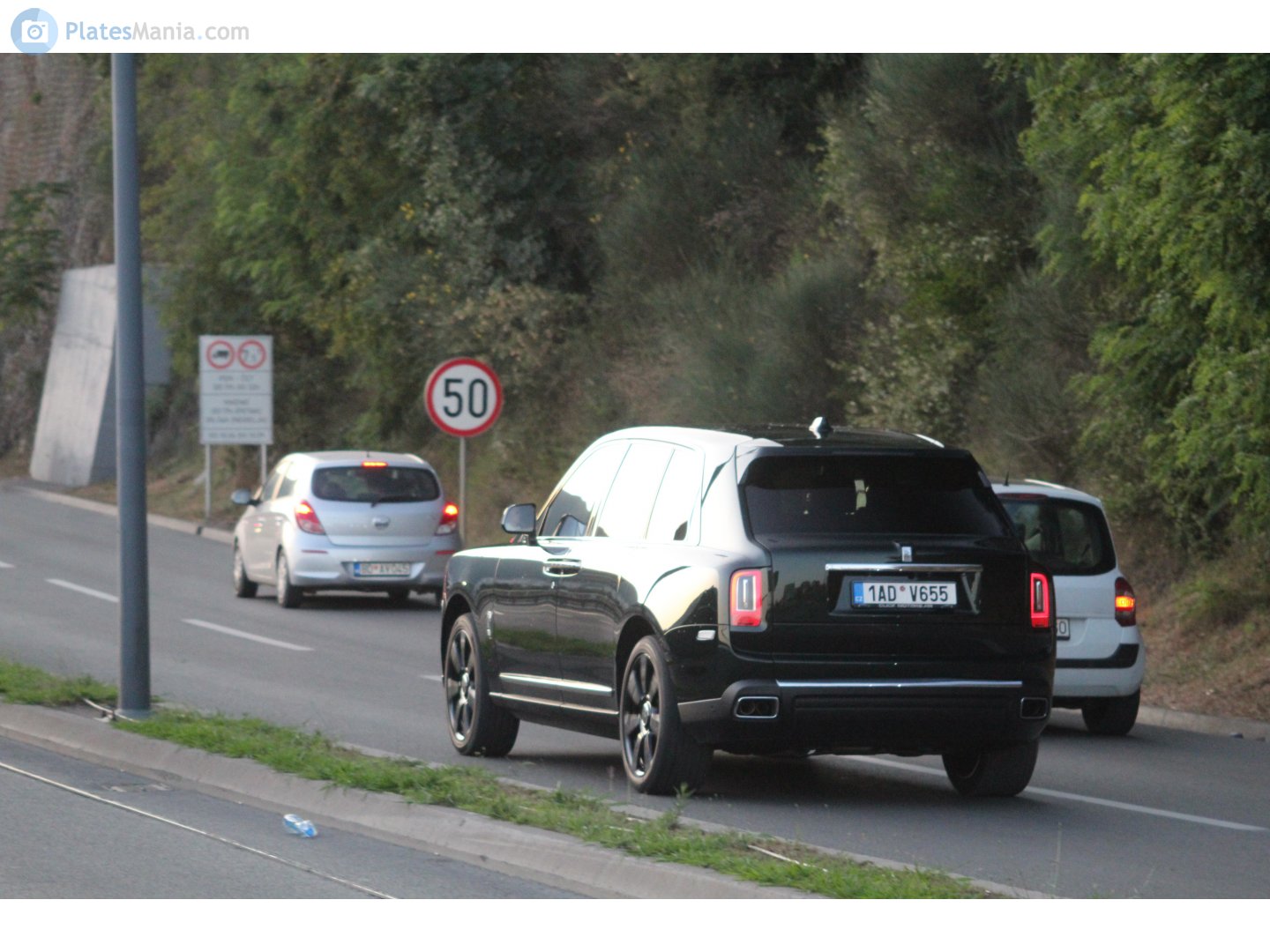 1AD V655, Rolls-Royce Cullinan 1st gen (RR31), 2018–2024