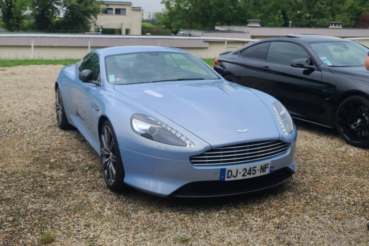 DJ-245-NF, Aston Martin DB9 Coupé (VH300), facelift, 2012–2016