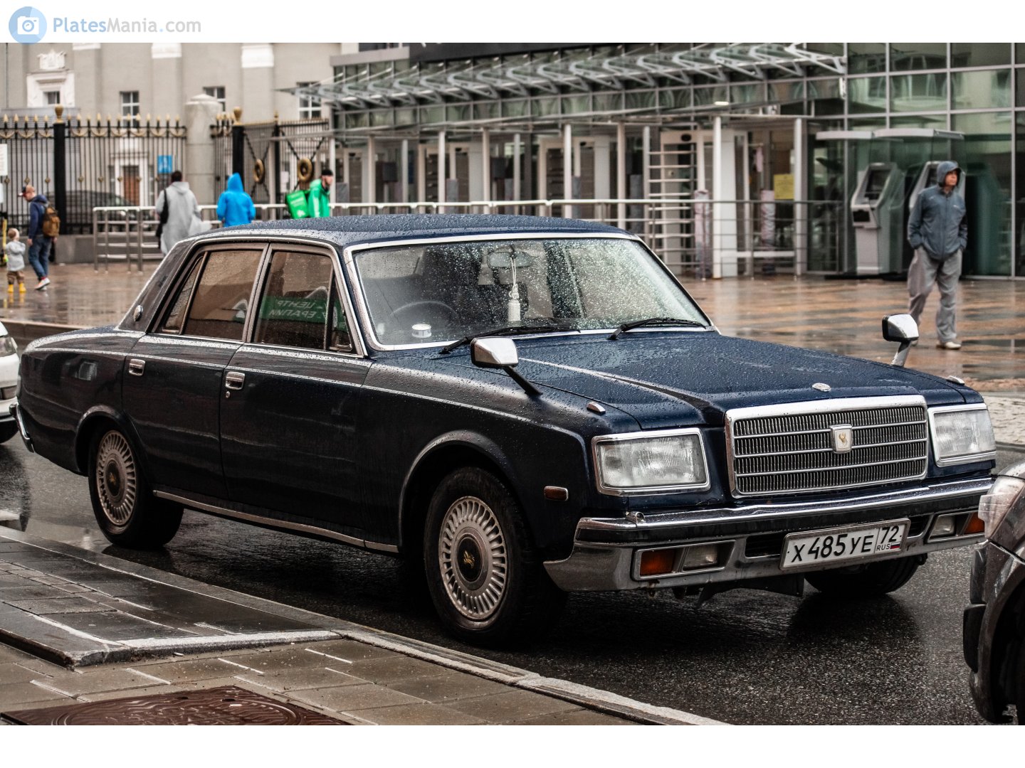 х 485 уе 72, Toyota Century 2nd gen (G40), 1982–1997