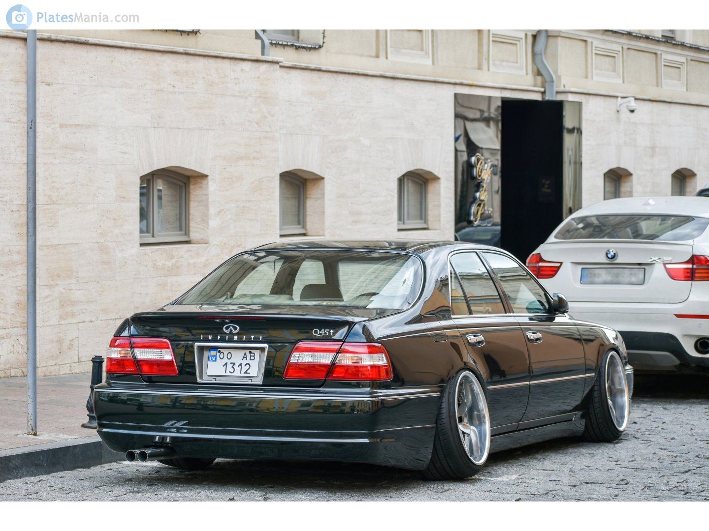 OO 1312 AB, Infiniti Q45 2nd gen (Y33), 1996–2000