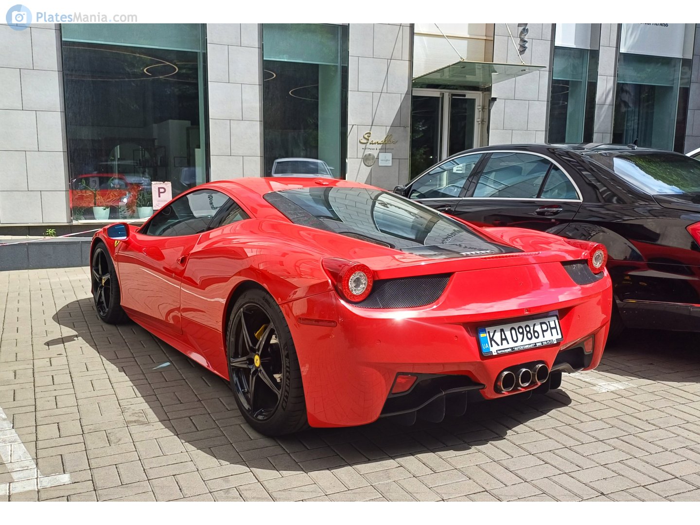 KA 0986 PH, Ferrari 458 1st gen Italia (F142), 2009–2015