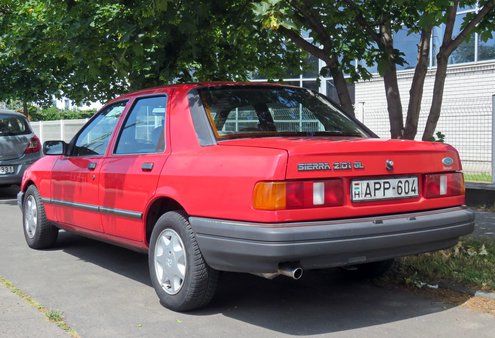 APP-604, Ford Sierra 1st gen (Sapphire) Sedan (BFG/GB4), facelift, 1987–1993