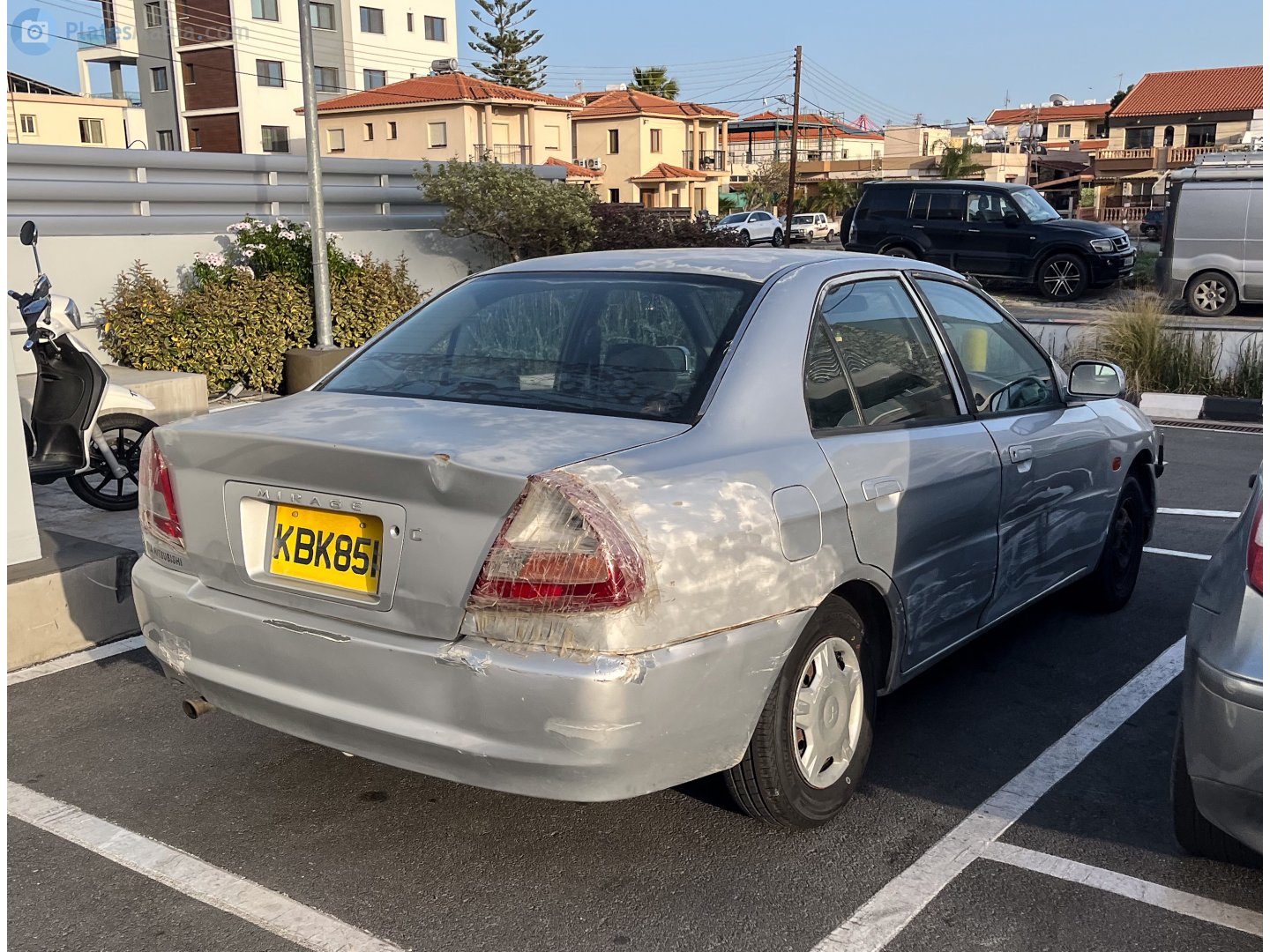 KBK 851, Mitsubishi Mirage 5th gen Sedan (CK/CM), 1995–2001
