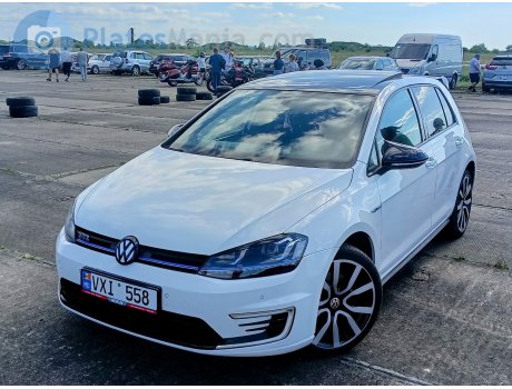 VXI 558, Volkswagen Golf