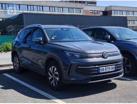 HA-879-EN, Volkswagen Tiguan