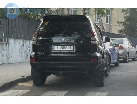 14 I 8888 I, Toyota Land Cruiser Prado