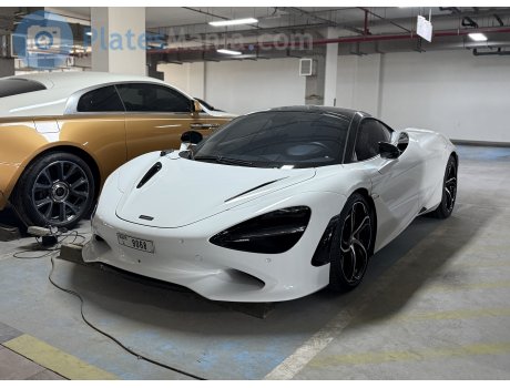 L 9068, McLaren 750S