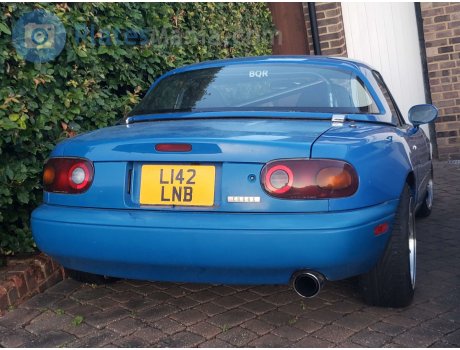 L142 LNB, Eunos Roadster