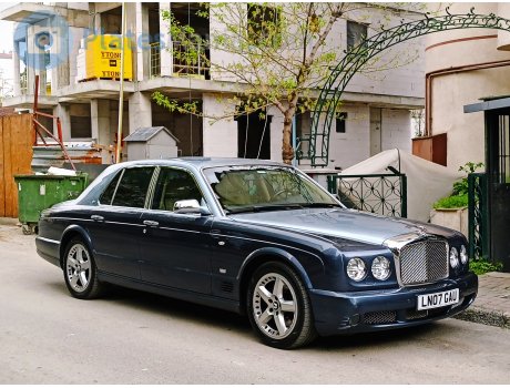 LN07 GAU, Bentley Arnage