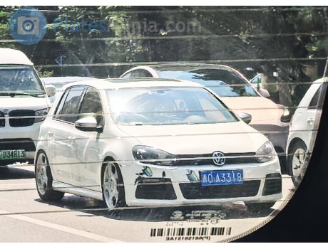 青O·A3318, Volkswagen Golf
