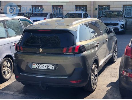0953 XE-7, Peugeot 5008
