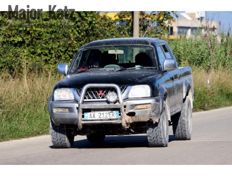 AA 212 ER, Mitsubishi L200
