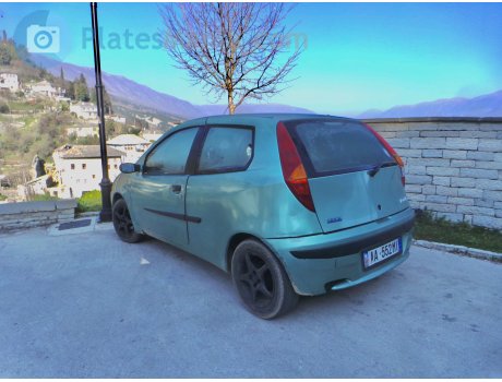 AA 552 MI, FIAT Punto