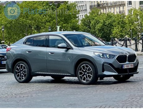 2-HAV-958, BMW X2