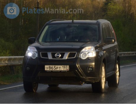 у865рт197, Nissan X-Trail