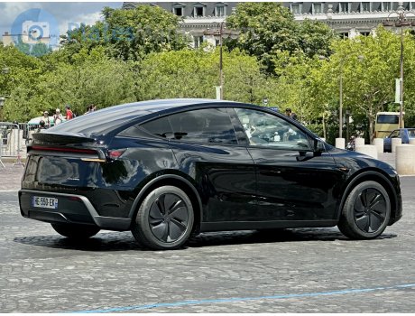 HE-550-EK, Tesla Model Y