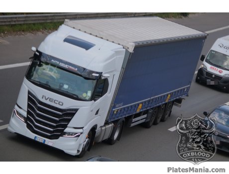 GX 967 AE, Iveco S-Way