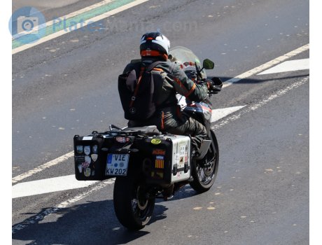 VIE KW 202, KTM Adventure