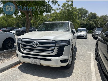 ‎٣٨٢٨‎ ‎ر ن ق‎ / 3828 GNR, Toyota Land Cruiser