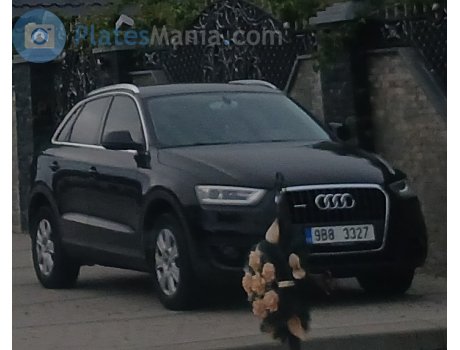 9B8 3327, Audi Q3