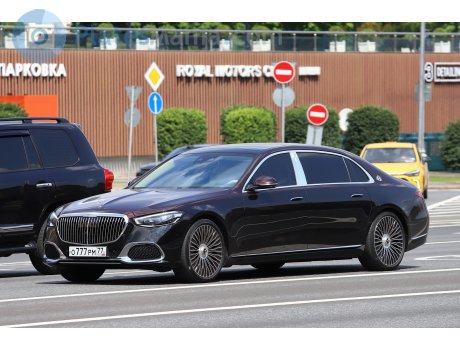 о777рм77, Mercedes-Benz S-Klasse