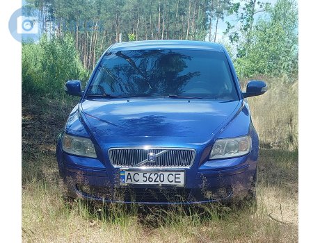 AC 5620 CE, Volvo V50