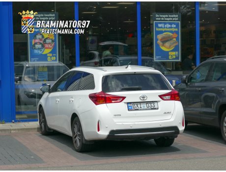 BXI 033, Toyota Auris