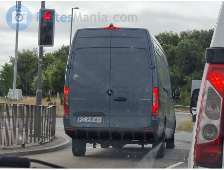 RZ 945AS, Mercedes-Benz Sprinter