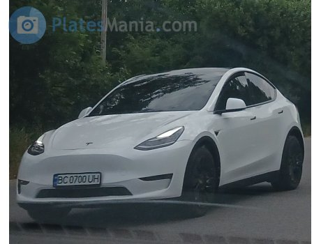 BC 0700 UH, Tesla Model Y