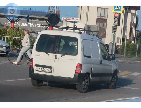 е612ан39, Peugeot Partner