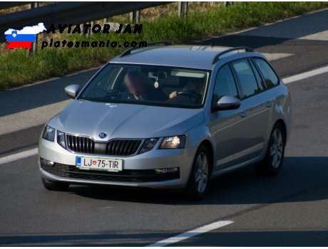 LJ 75-TIR, Skoda Octavia