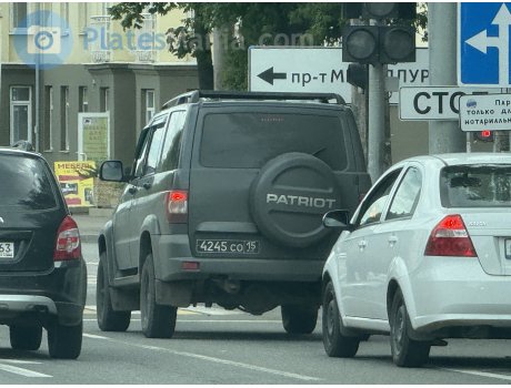 4254 со 15, UAZ 3163 Patriot