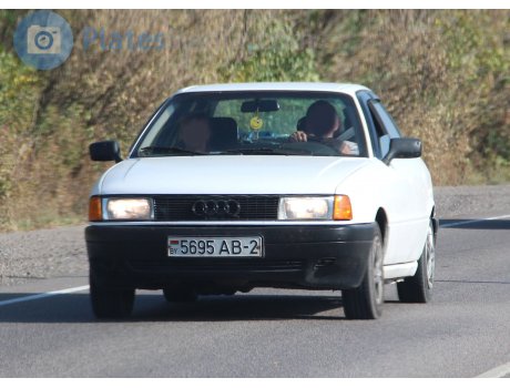 5695 AB-2, Audi 80