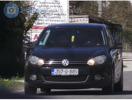 J57-O-885, Volkswagen Golf