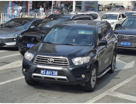 粤S·AH138, Toyota