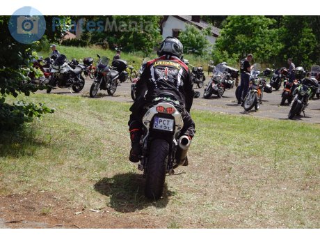 PCT C13L, Kawasaki Ninja ZX-9R