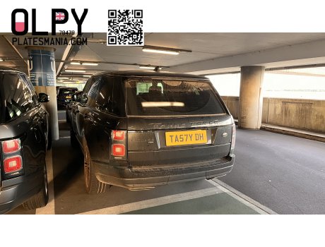 TA57 YDH, Land Rover Range Rover