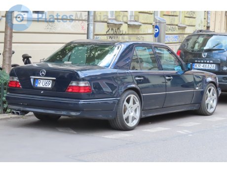 R U69, Mercedes-Benz E-Klasse