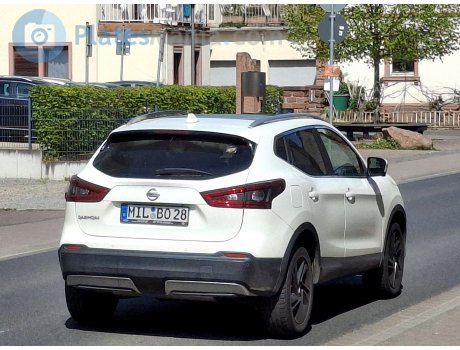 MIL BO 28, Nissan Qashqai