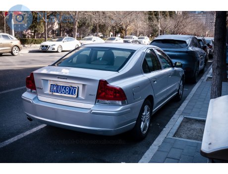 京K·U6870, Volvo S60