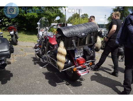 DZL TY34, Suzuki Intruder / Boulevard