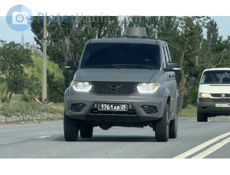1761 ав 25, UAZ 3163 Patriot