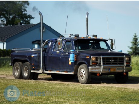 P HH8, Ford F-350